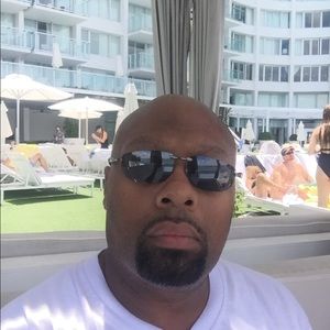 Meet your Posher, Donte